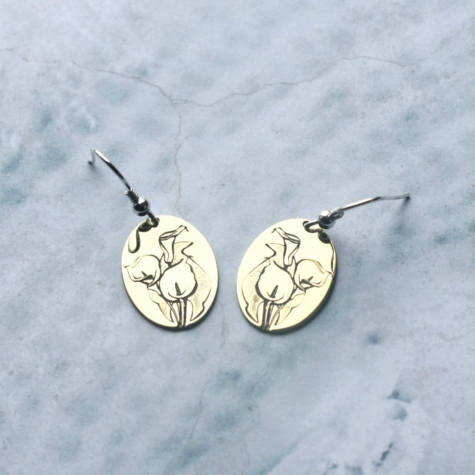 Calla lily engraved hook earrings