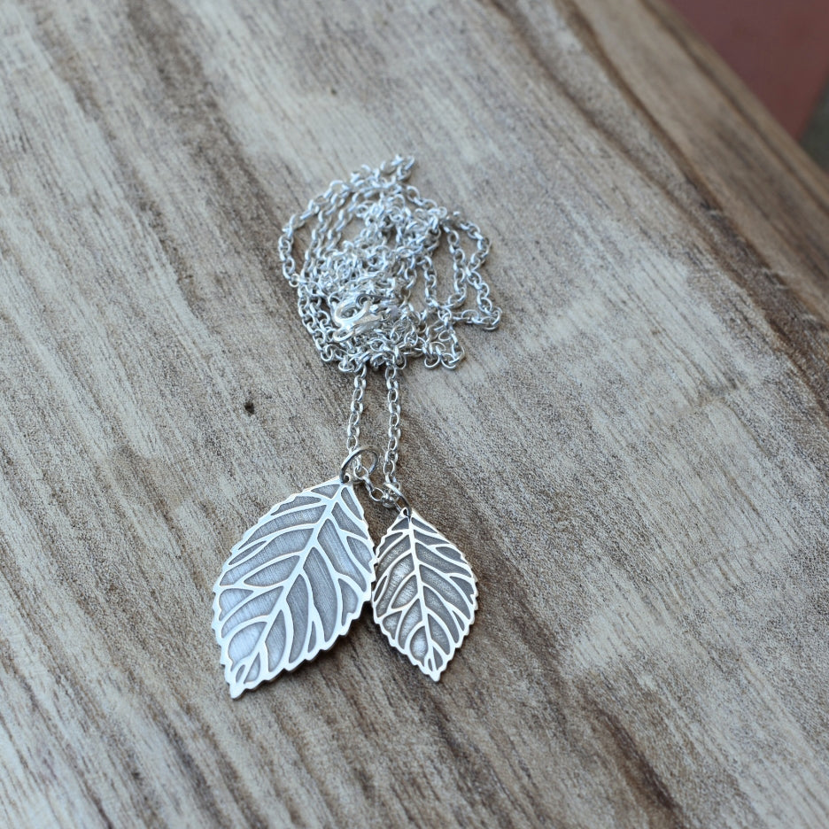 Engraved leaf Pendant