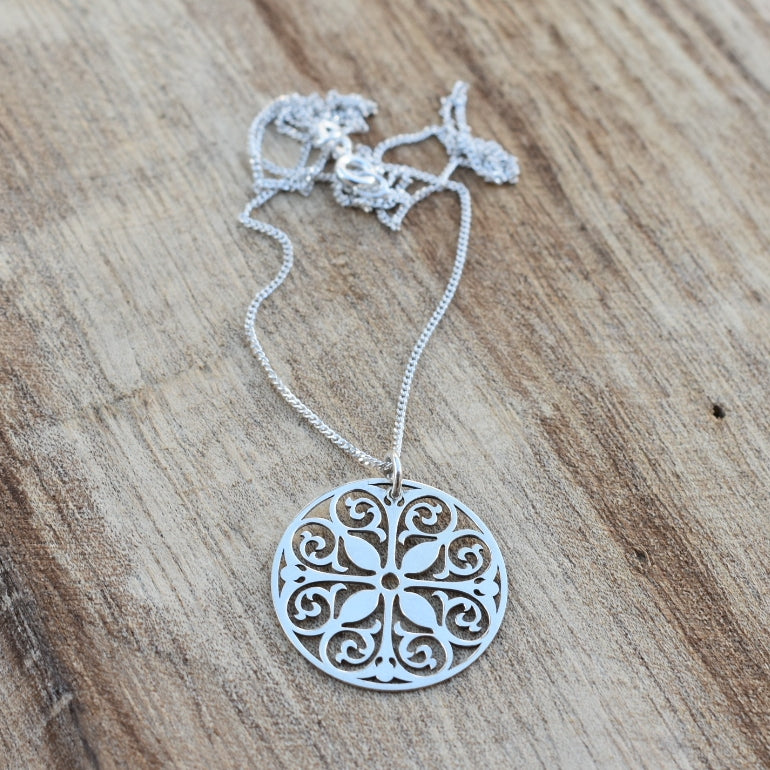 Vine filigree pendant