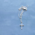 Petit silver cross