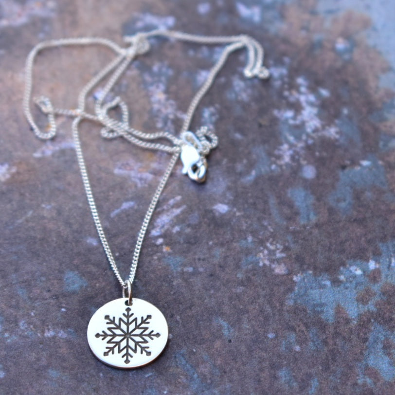 Snowflake disc Pendant