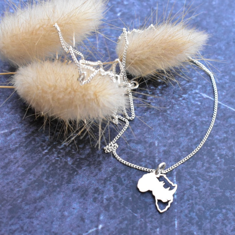 Rhino Africa pendant - cutout